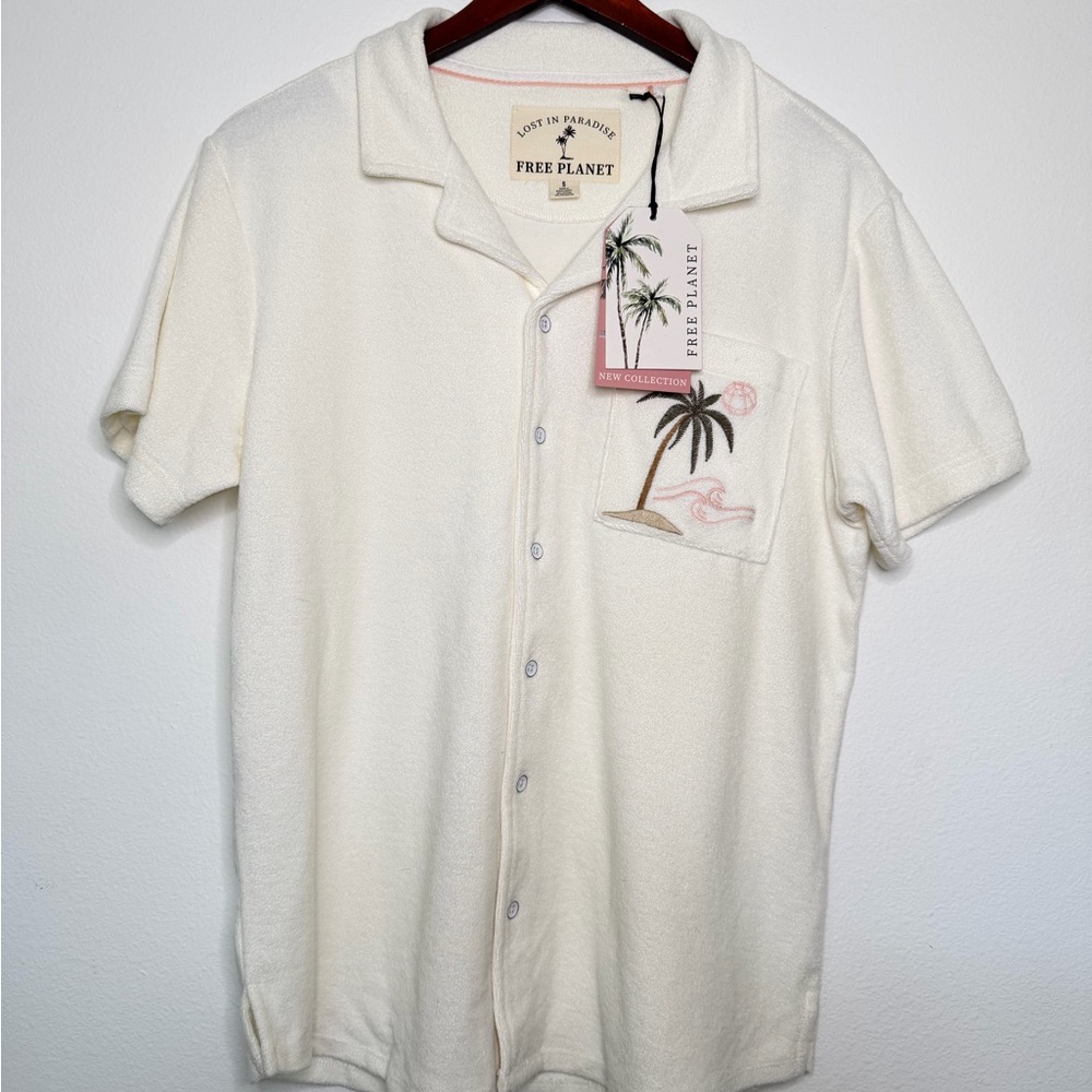 Free Planet Men's Off-White Casual Shirt